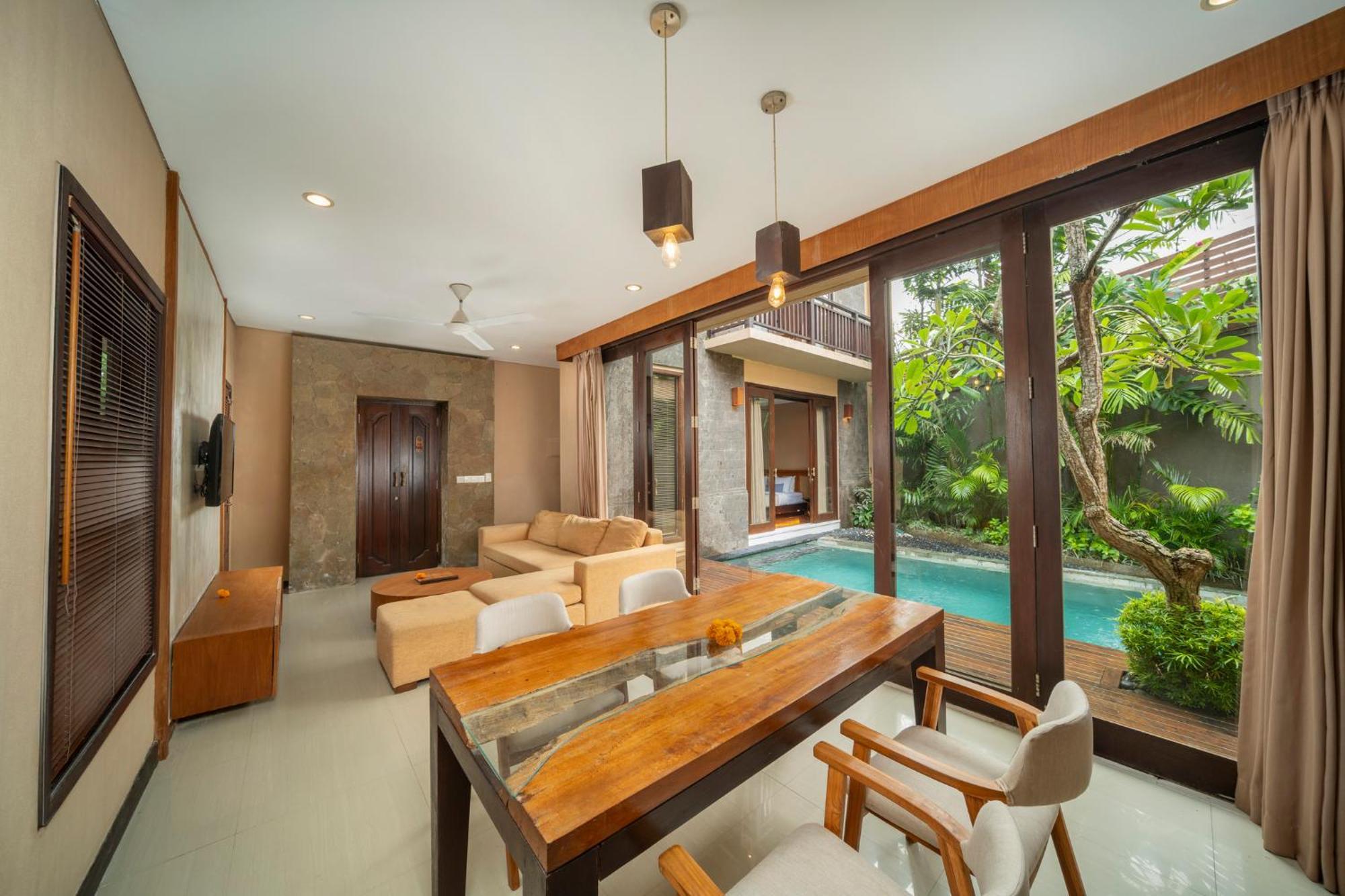 Canggu Circle Villa By Ini Vie Hospitality Екстер'єр фото