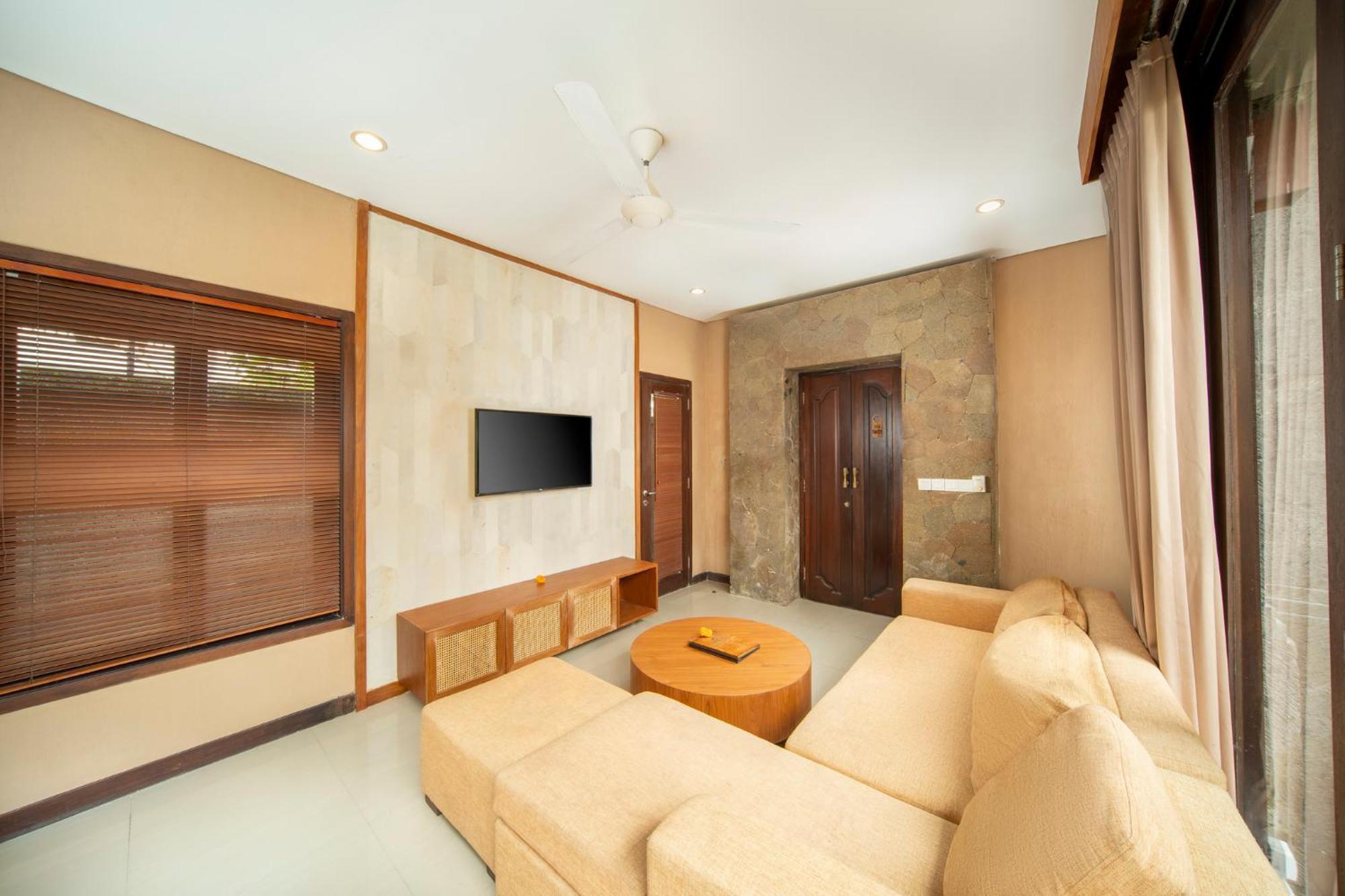 Canggu Circle Villa By Ini Vie Hospitality Екстер'єр фото