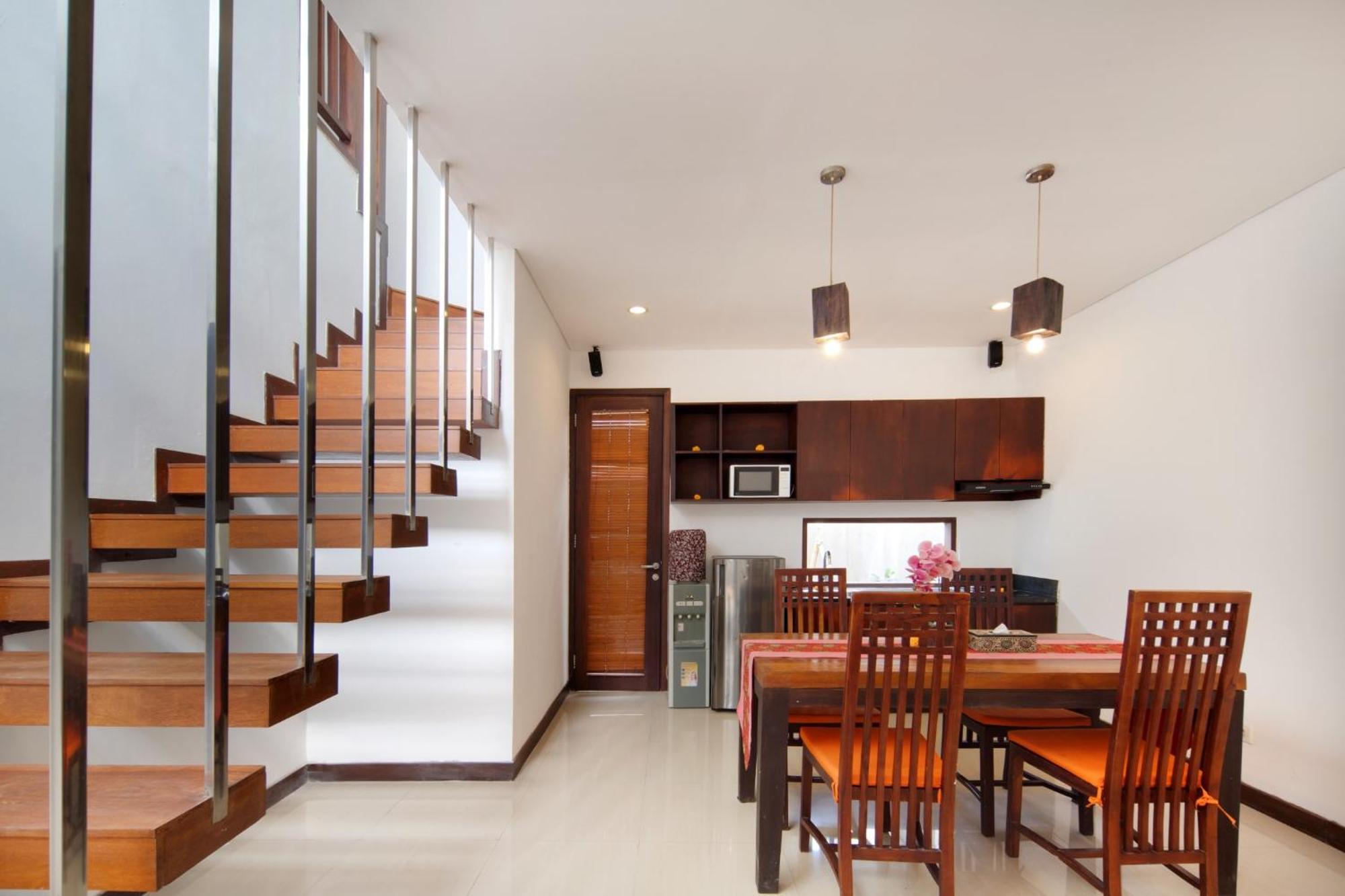 Canggu Circle Villa By Ini Vie Hospitality Екстер'єр фото