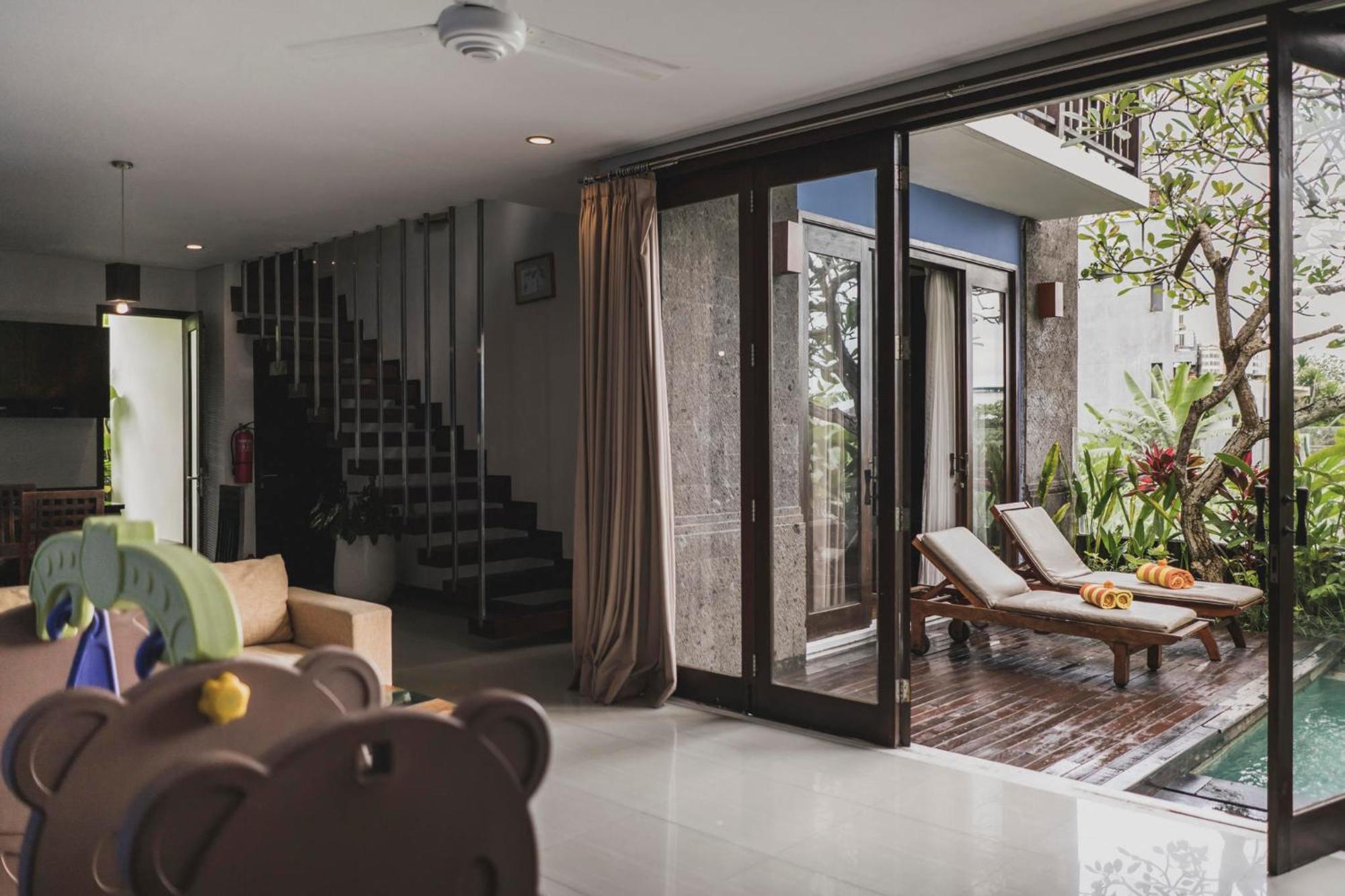 Canggu Circle Villa By Ini Vie Hospitality Екстер'єр фото