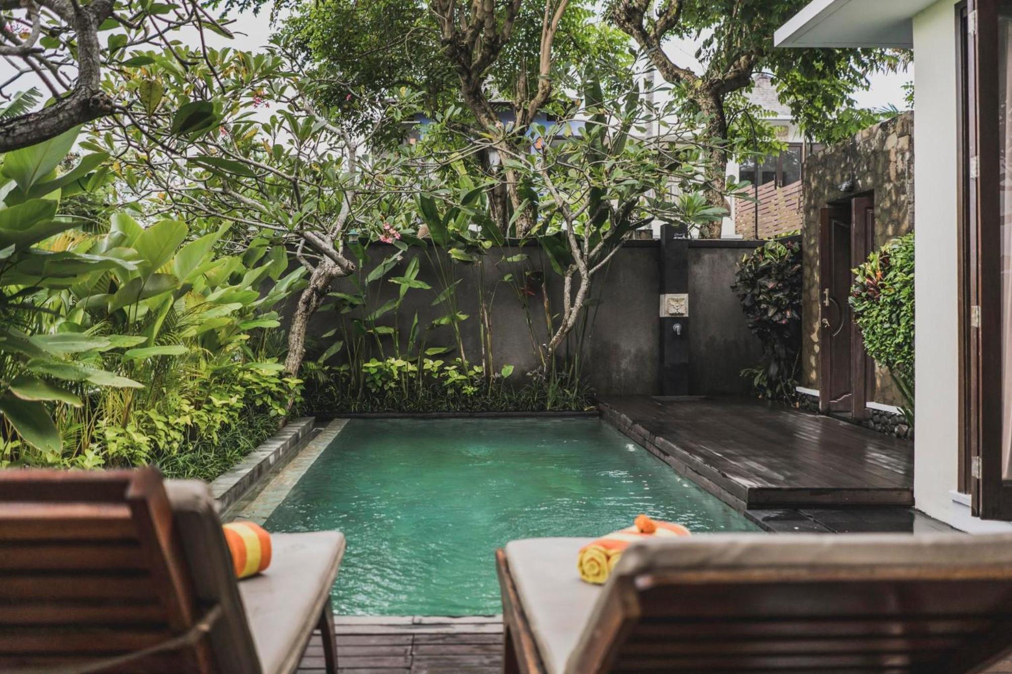 Canggu Circle Villa By Ini Vie Hospitality Екстер'єр фото